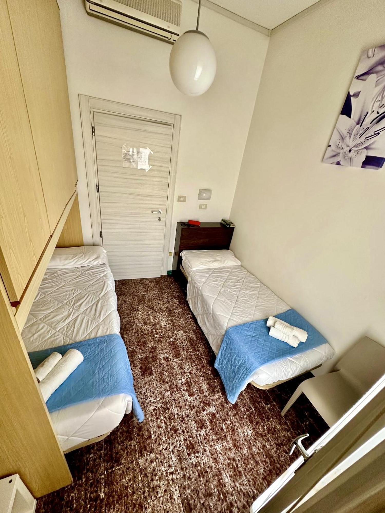 Hotel Napoleon Riccione Exterior photo