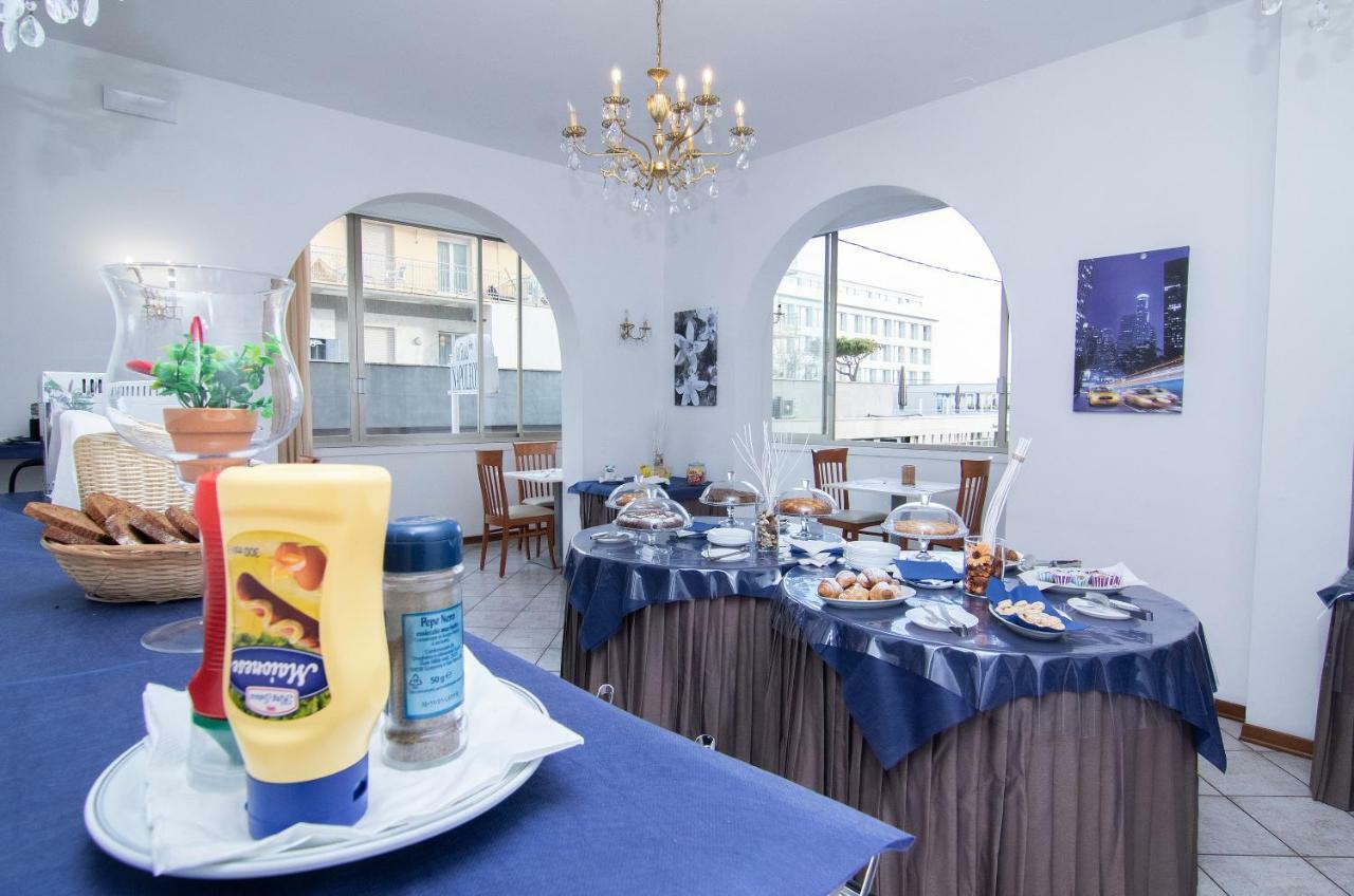 Hotel Napoleon Riccione Exterior photo